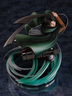 Attack on Titan - Humanity's Strongest Soldier Levi Statue: Pony Canyon