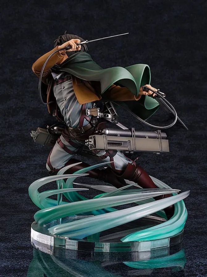 Attack on Titan - Humanity's Strongest Soldier Levi Statue: Pony Canyon