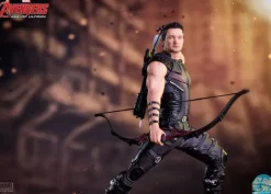 Avengers AOU - Hawkeye Statue: Iron Studios