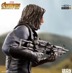 Avengers Infinity War - Winter Soldier Statue: Iron Studios