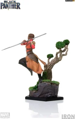 Black Panther - Okoye Statue / Battle Diorama Series: Iron Studios
