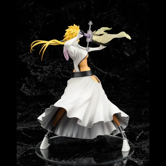 Bleach - Tia Harribel Statue: MegaHouse