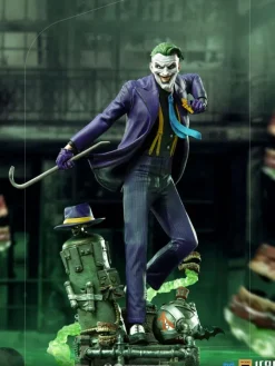 DC Comics - The Joker Statue / Deluxe Art Scale: Iron Studios