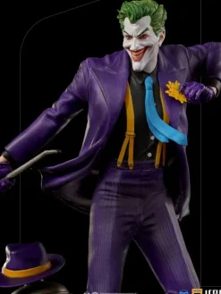 DC Comics - The Joker Statue / Deluxe Art Scale: Iron Studios