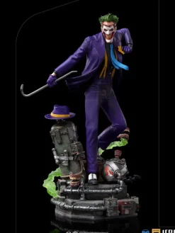 DC Comics - The Joker Statue / Deluxe Art Scale: Iron Studios