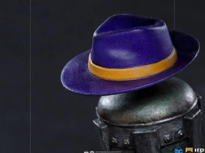 DC Comics - The Joker Statue / Deluxe Art Scale: Iron Studios