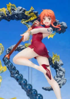 One Piece - Nami Figur / Black Ball Version: Bandai