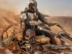 Star Wars The Mandalorian - Mandalorian on Speederbike / Deluxe Art Scale Statue: Iron Studios