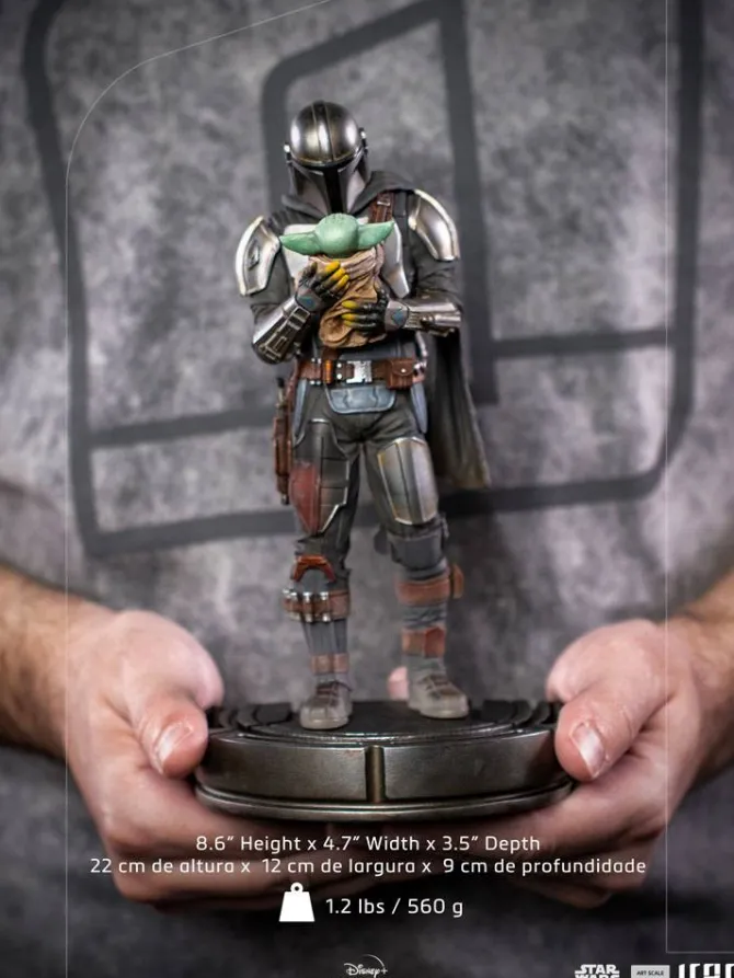 Star Wars The Mandalorian - Mandalorian & Grogu Statue / Art Scale: Iron Studios
