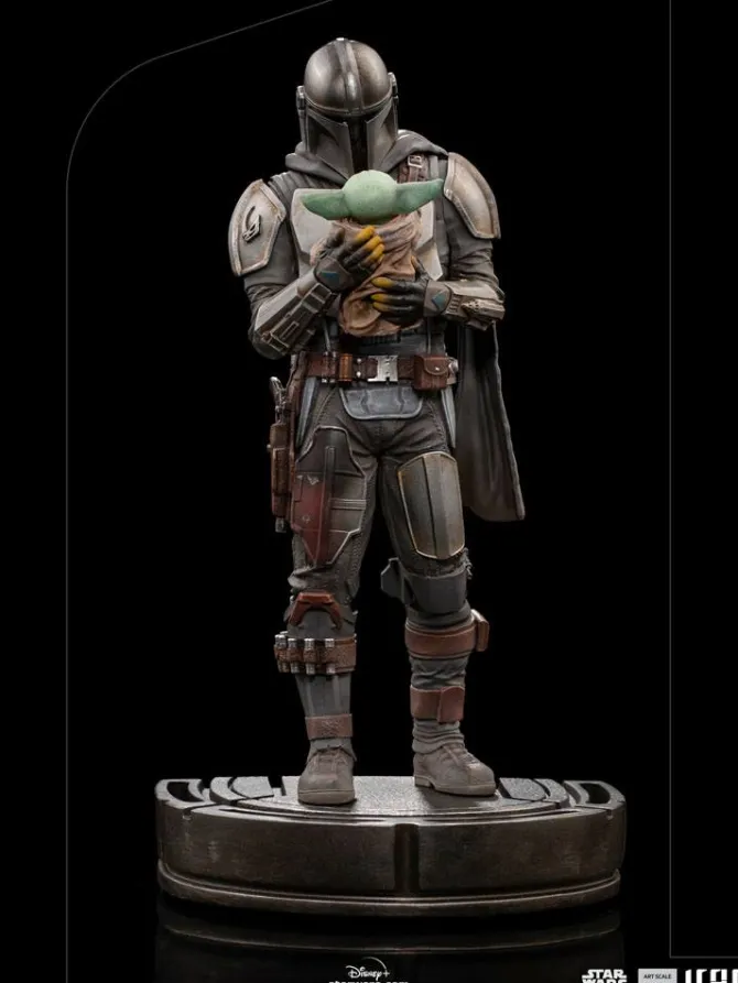 Star Wars The Mandalorian - Mandalorian & Grogu Statue / Art Scale: Iron Studios