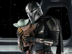 Star Wars The Mandalorian - Mandalorian & Grogu Statue / Art Scale: Iron Studios