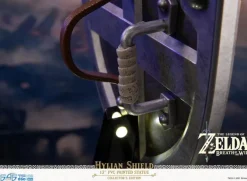 The Legend of Zelda Breath of the Wild - Hylian Shield Statue / Collector's Edition: First 4 Figures