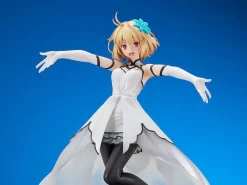Tsukihime - A Piece of Blue Glass Moon - Arcueid Brunestud Dresscode: Clad in Glaciers Statue: Good