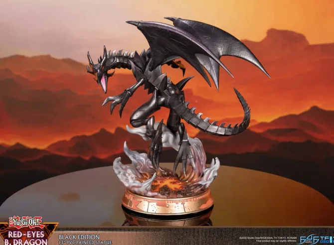 Yu-Gi-Oh! - Red-Eyes B. Dragon Statue / Black Edition: First 4 Figures