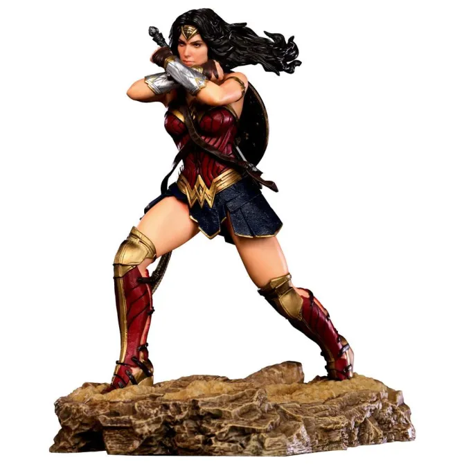 Zack Snyder's Justice League - Wonder Woman Statue / Art Scale: Iron Studios
