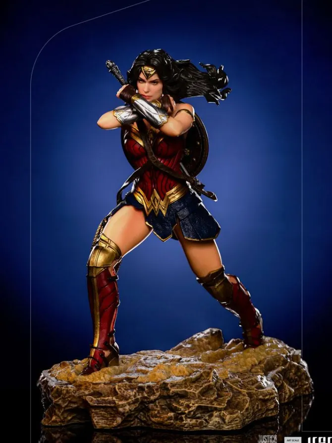 Zack Snyder's Justice League - Wonder Woman Statue / Art Scale: Iron Studios